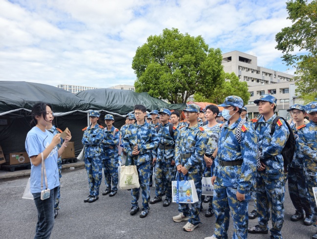 电气工程学部开展2026级“新生看校园”活动 电气工程学部开展2026级“新生看校园”活动