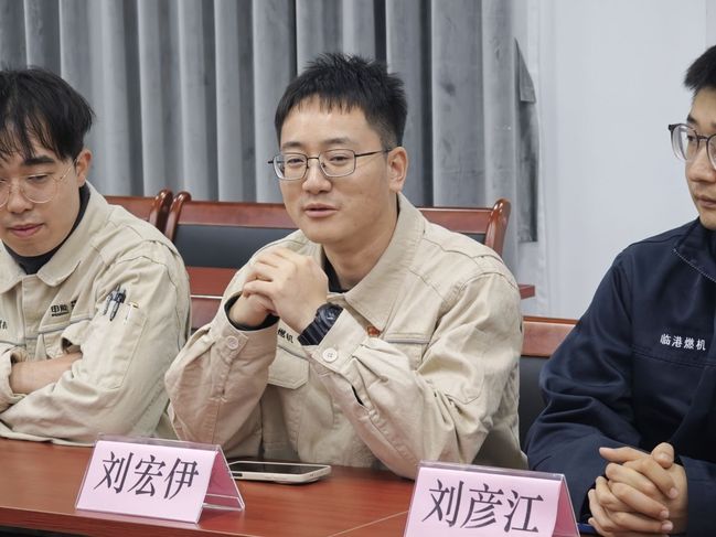 校友返校话成长 携手同心育新人——电气工程学部举办校友职业成长导师交流分享会